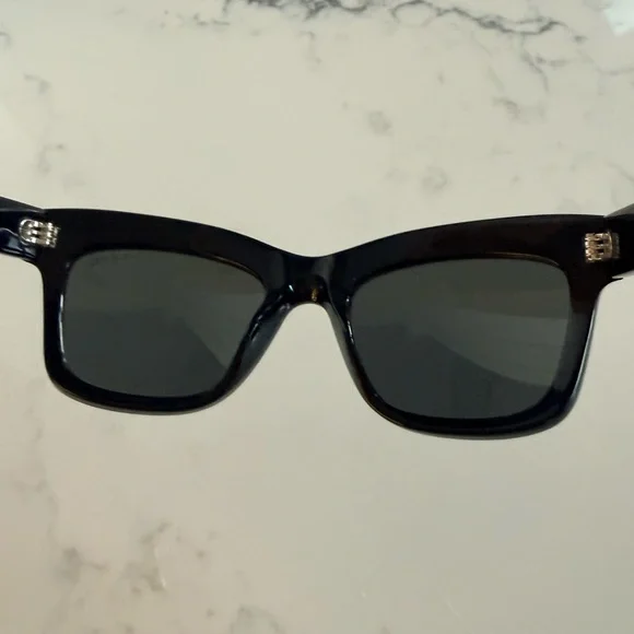 Vogue Black Cat-Eye Sunglasses for Women - Picture 4 of 6